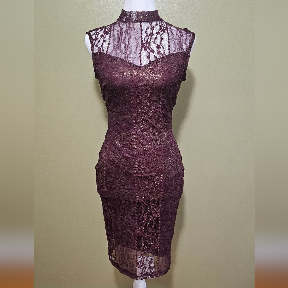 Olive Tree Sleeveless Burgundy/Gold Lace Dress Size Small